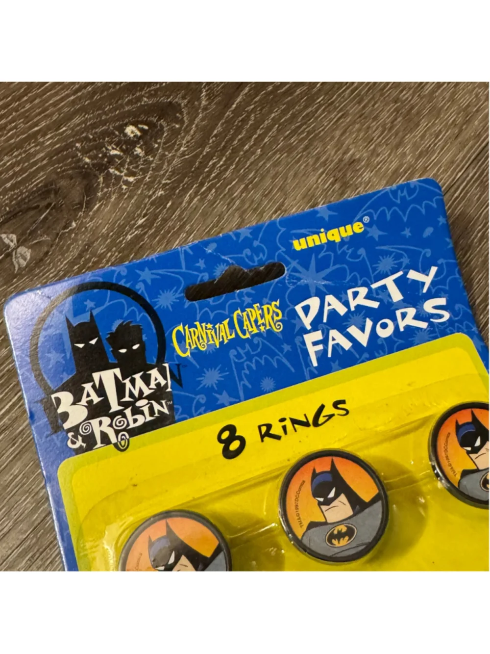 Vintage 1997 Unique Batman & Robin Party Favor Rings 8 Pack Rare Collectible